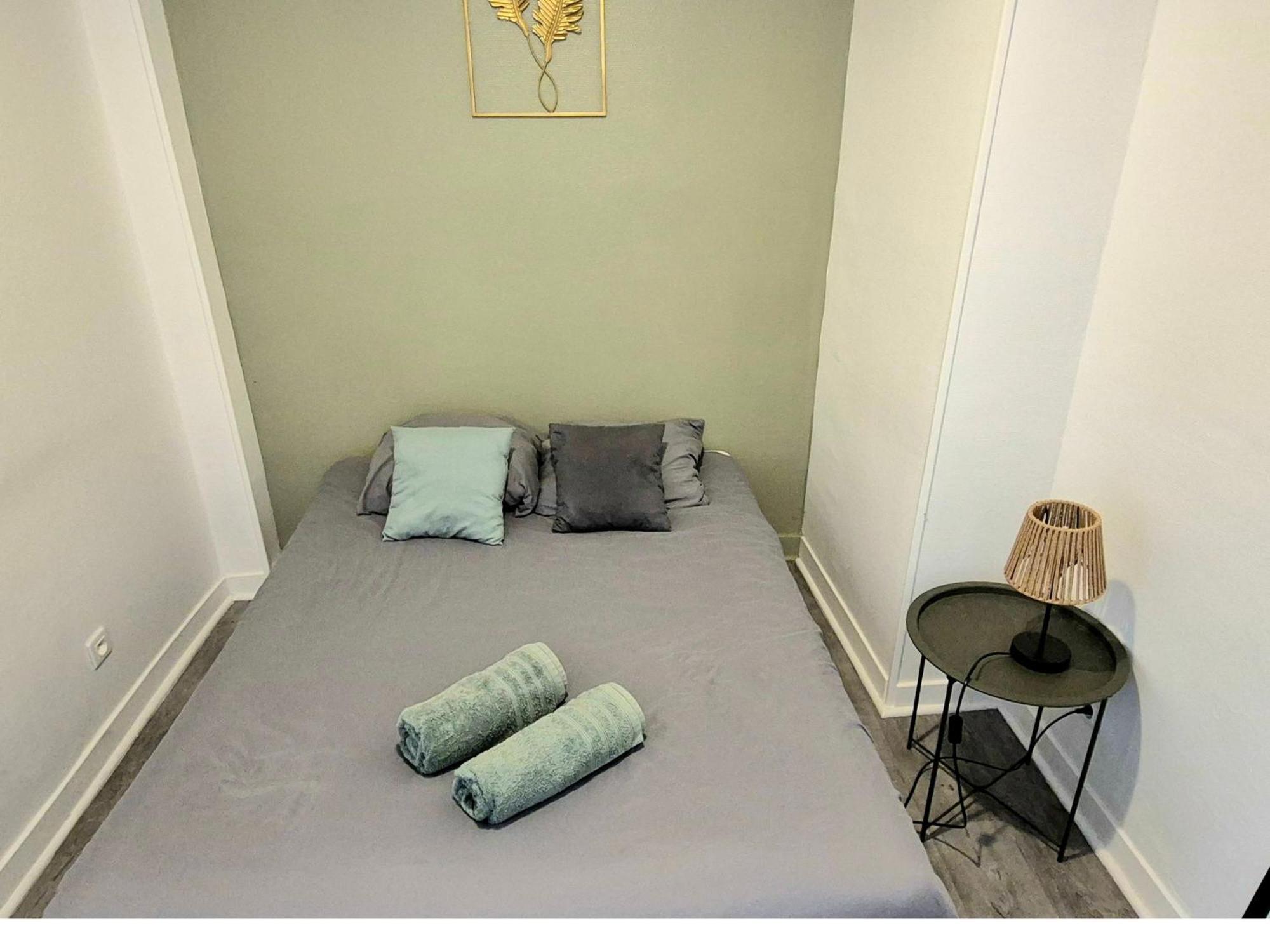 Verdant Oasis - Proche Du Centre - Wifi Gratuit - Parking A Proximite Lourdes Esterno foto